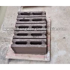 Manual hydraulic brick making machine and paving block 3
